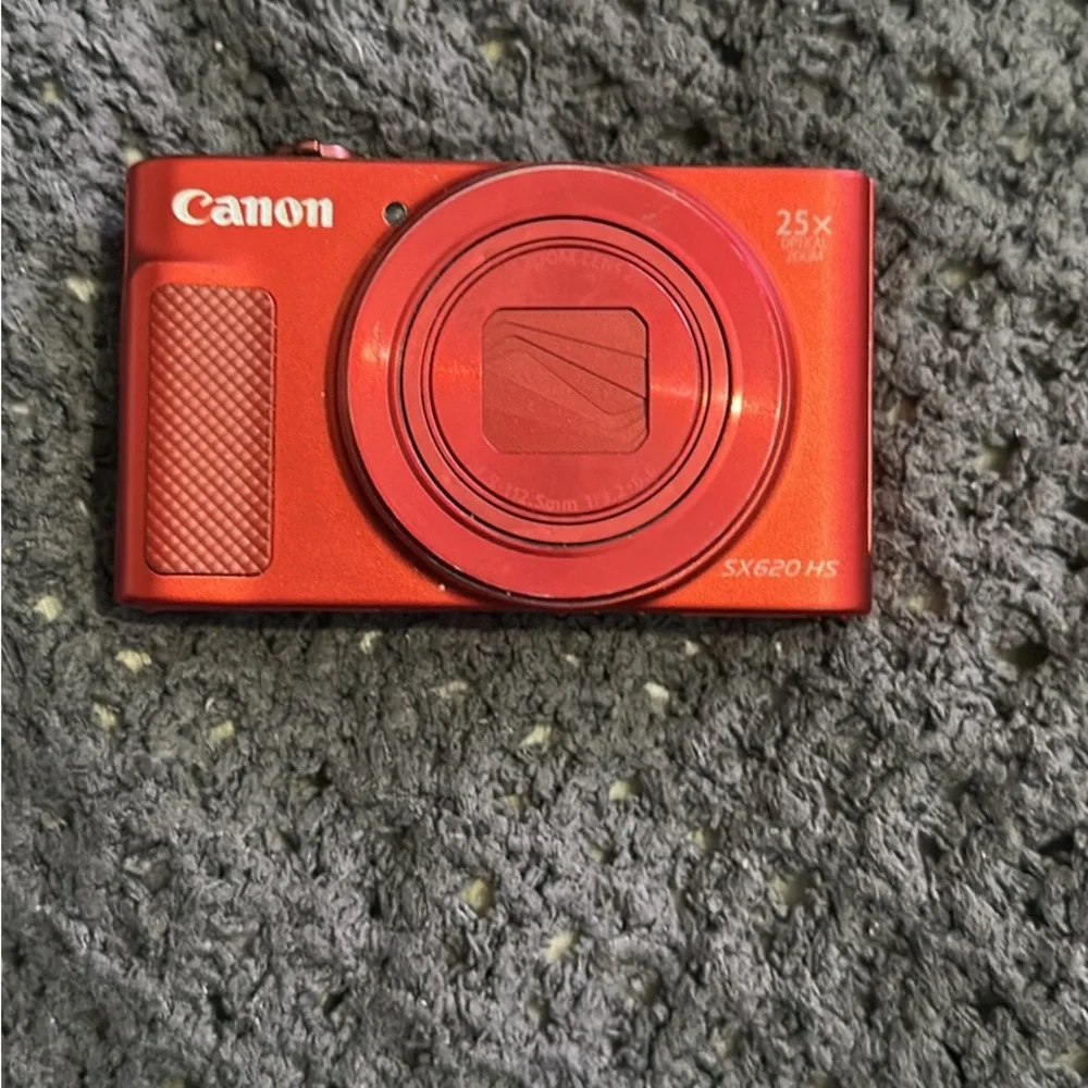 Canon Vibrant Red SX620 HS Digital Camera